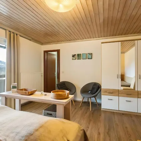 Πανσιόν Fruehstueckspension Gsenger 3*