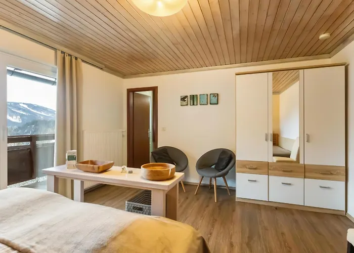 Guest house Fruehstueckspension Gsenger 3*